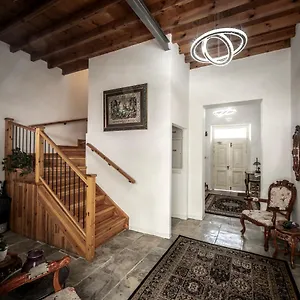 Edem Traditional House *** Lárnaca