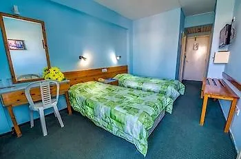 San Remo Hotel Larnaca 2*,