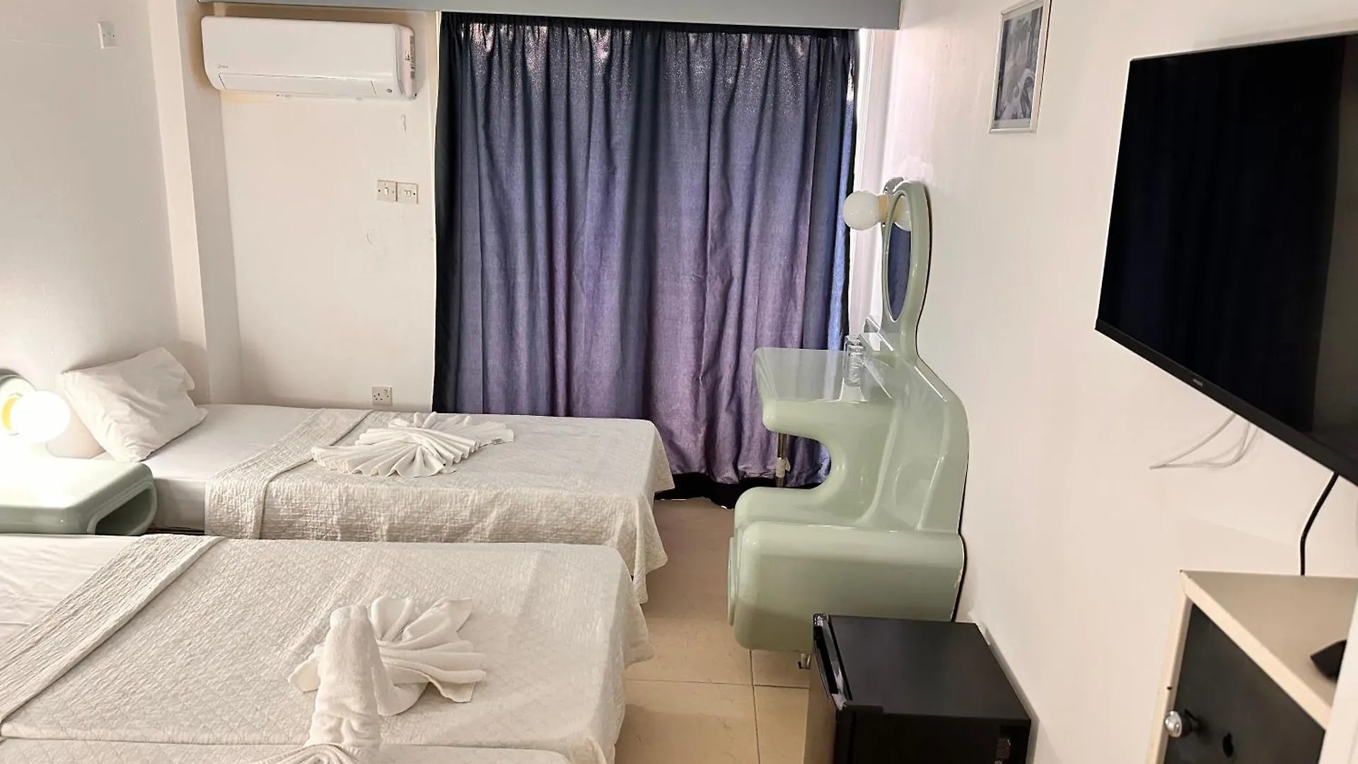 San Remo Hotel Larnaca Kıbrıs