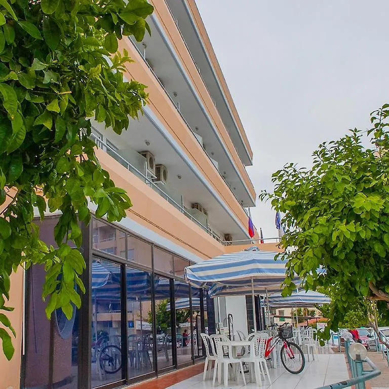 San Remo Hotel Larnaca 2*,  Kıbrıs